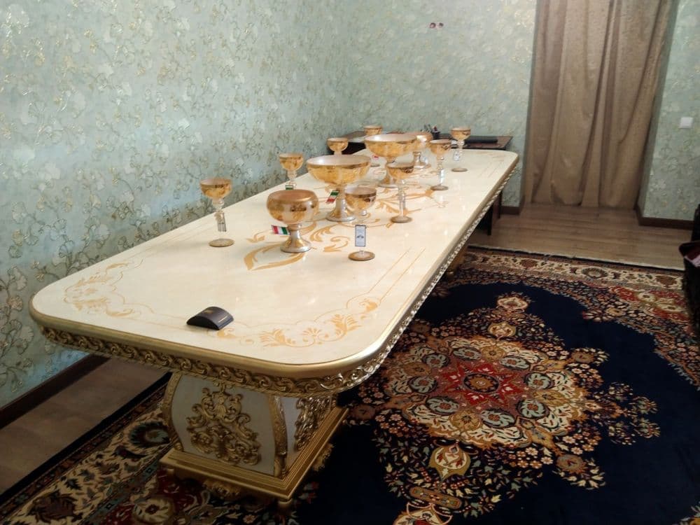 Продается стол для гостиной — 15