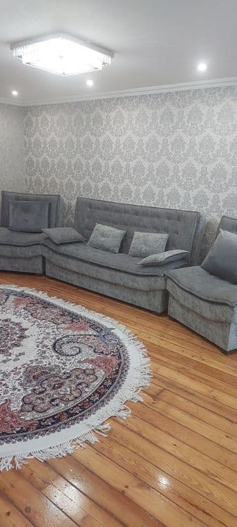 Продаётся мягкий диван два кресла — 4