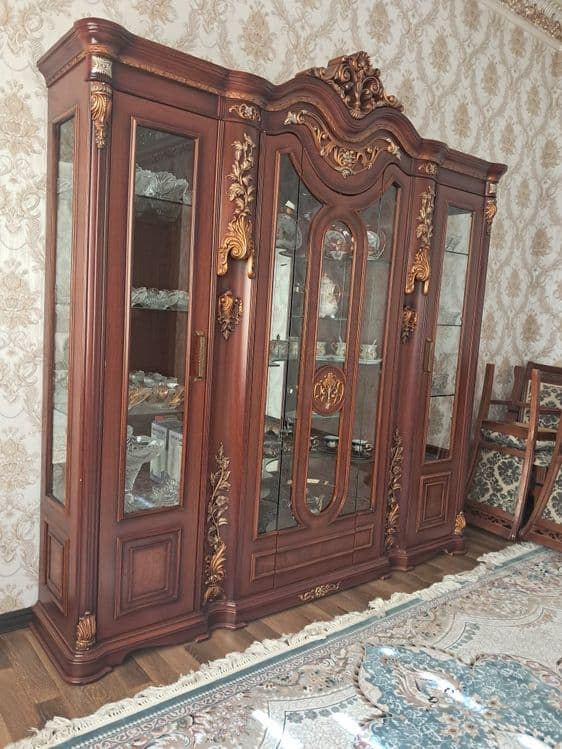 Mebel sotiladi 550 $ — 3