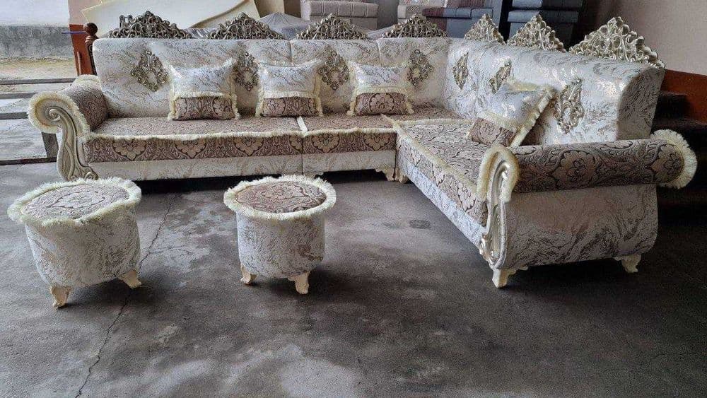 Yumshoq mebel Shoxona — 2