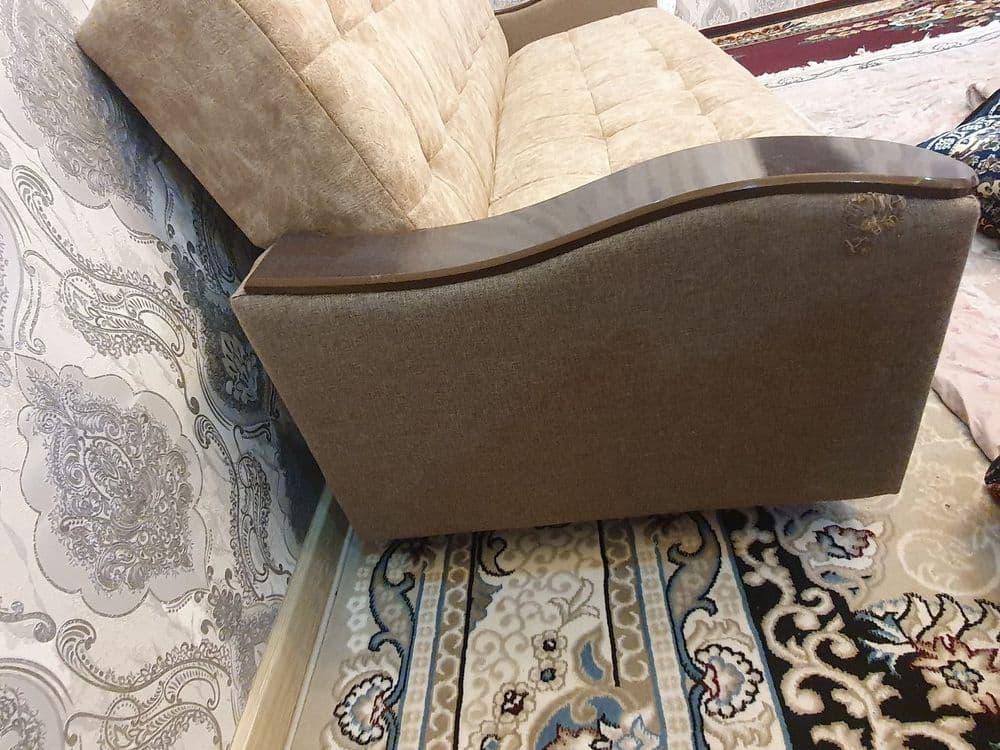 Divan sotilad rasiki — 2