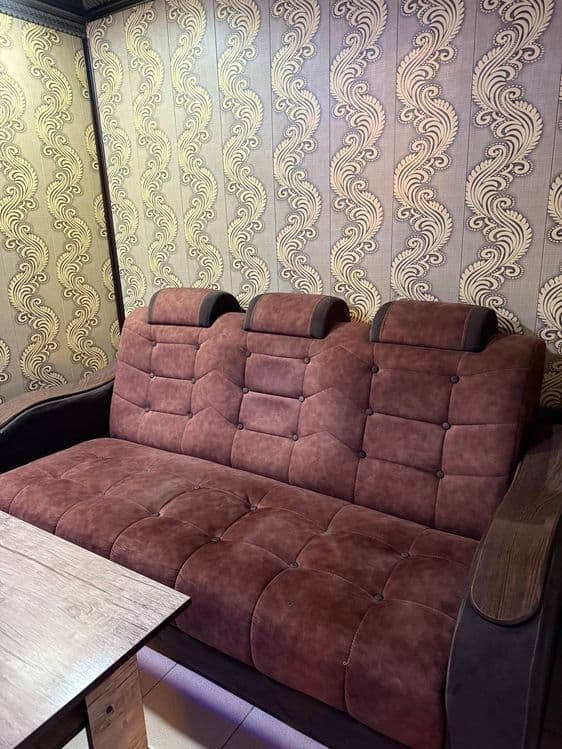 Yumshoq mebel divan — 4