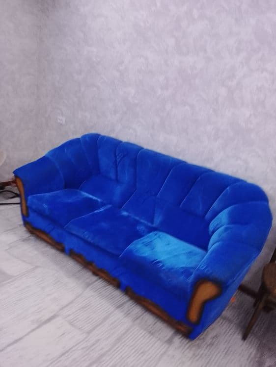 Диван сотилади шу холатда куринганидек — 3