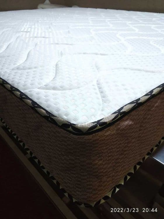 Matras har xil turdagi keng assortiment — 1