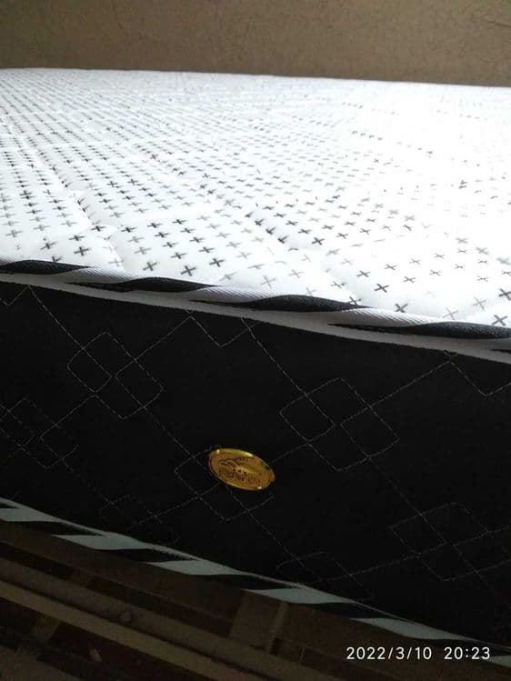 Matras har xil turdagi keng assortiment — 4