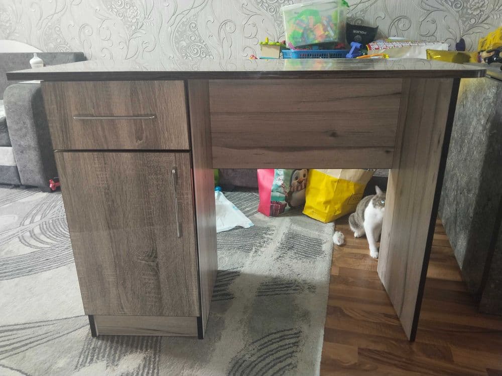 Продам письменный стол — 3
