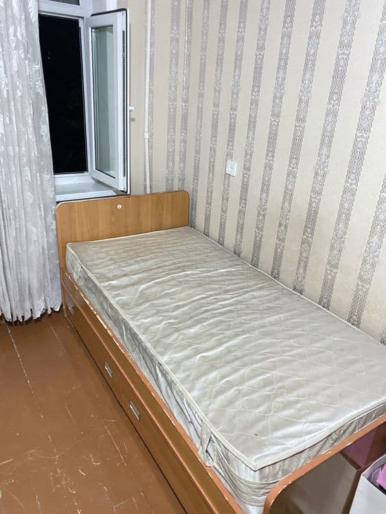 Продаются кровати, одноместные — 3