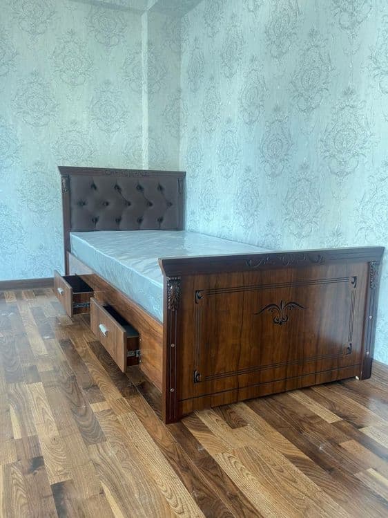 Kravat kalavat divan mebel spalni yotoq kravat versachi — 2