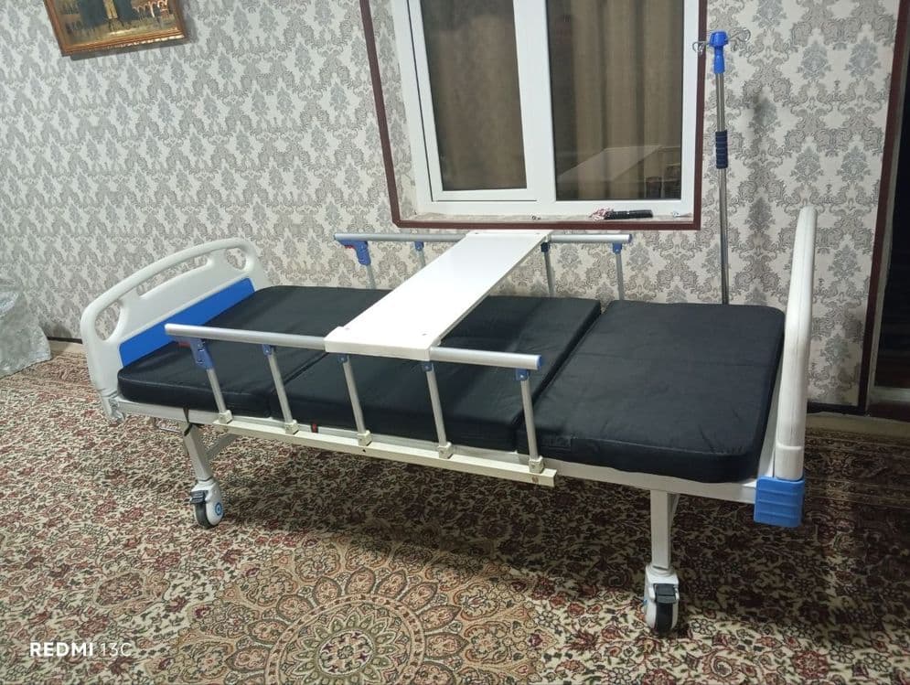 Krovat sotiladi bemorlar uchun — 2