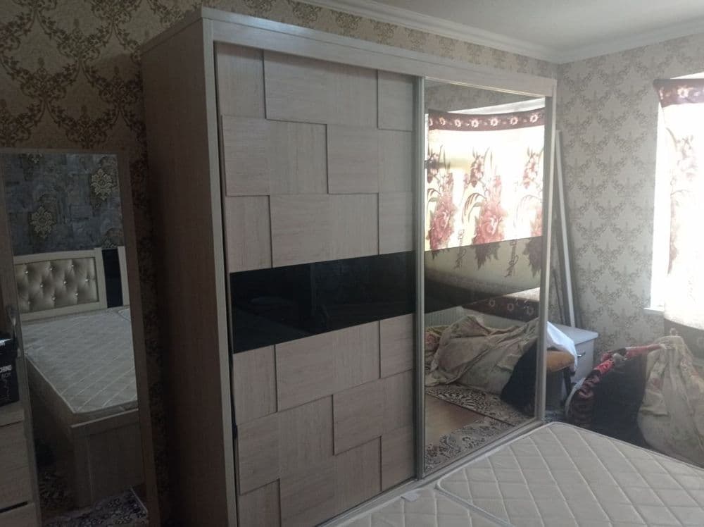 Срочно спальный гарнитур хайтик