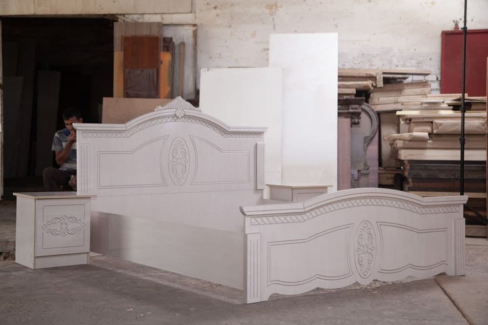 Spalni mebel garnitur — 7