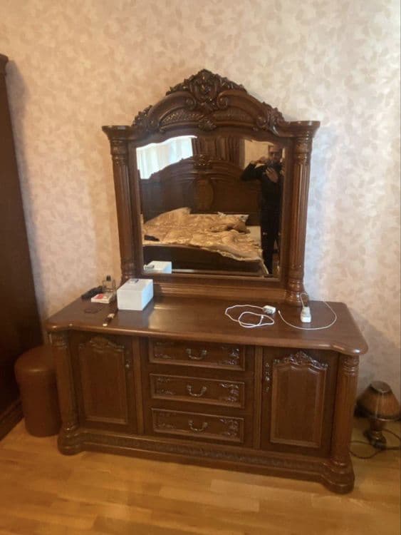 Spalni Garnitur Komplekt 7mln sóm — 7