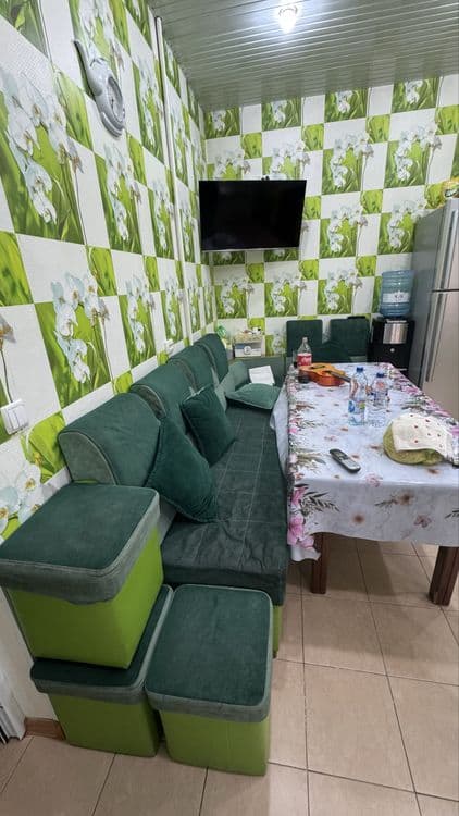 Уголок кухонный открывающийся — 1