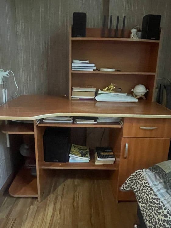 Продам письменный стол — 3