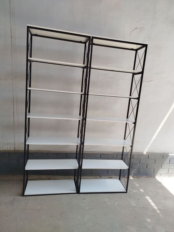 Stellaj v stile loft — 2