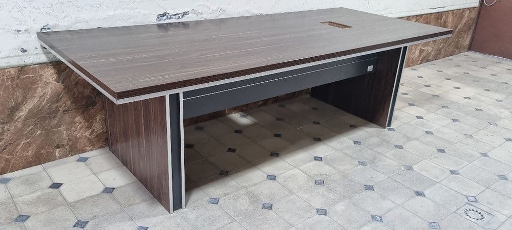 Офисной мебел сотилади — 2