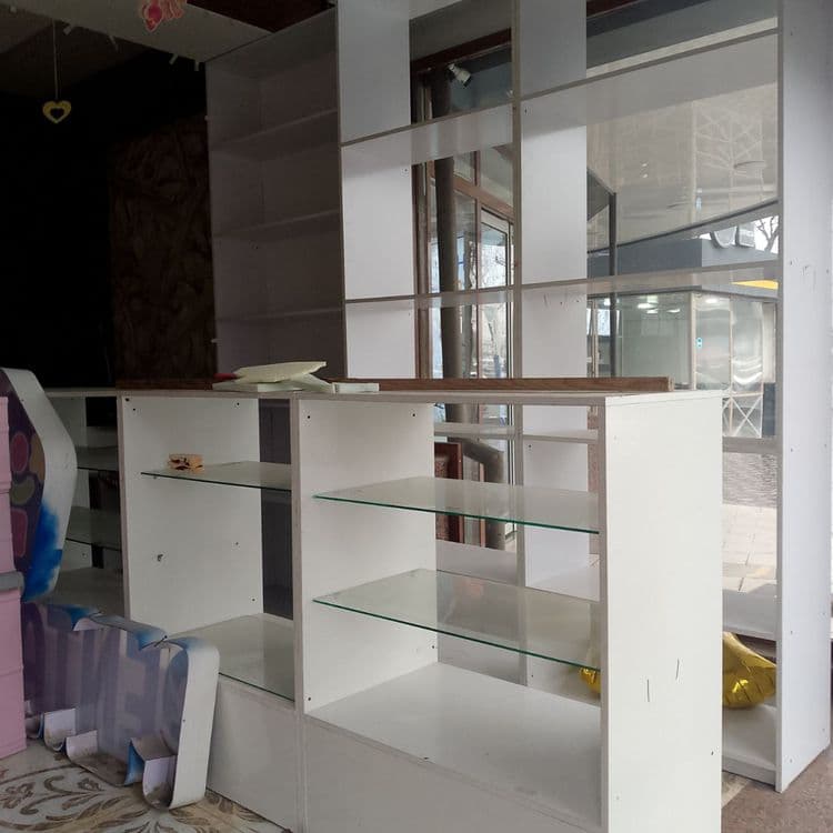 Mebel podsatvka dlya igrushek — 1