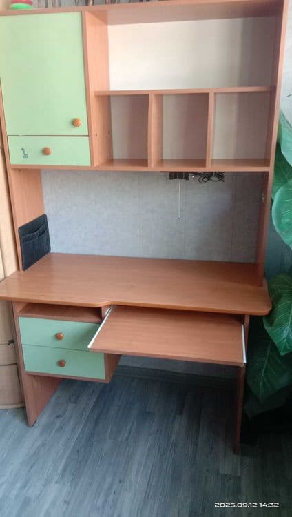 Многофункциональный компьютерный стол-парта + шкаф. — 2