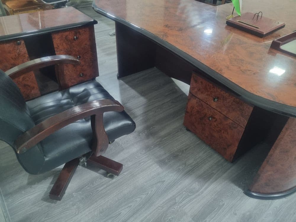 Offis uchun mebel — 3