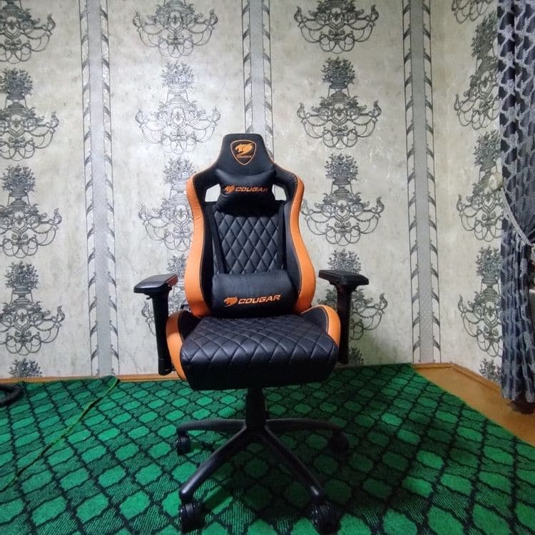 Gaming chair игровое кресло Cougar — 1