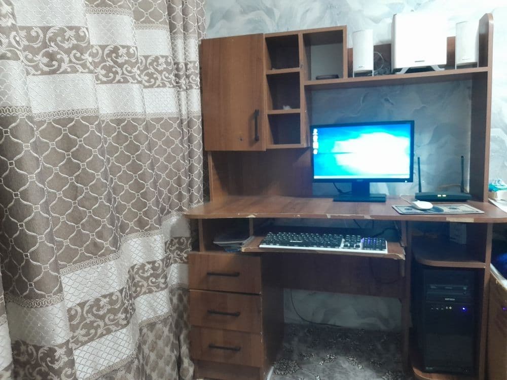 Компьют со столом — 4