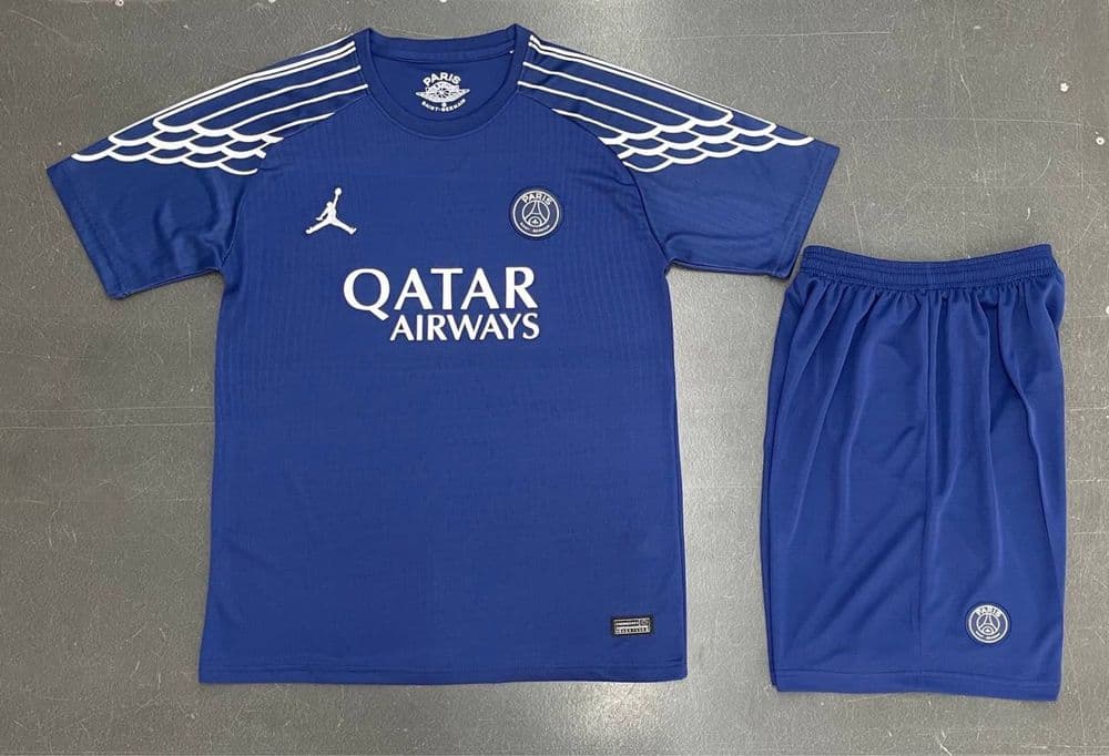Futbol Forma yengi sezon va Retro formala bor — 6