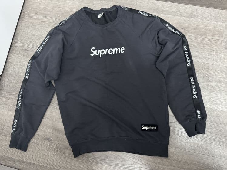 Продам свитшот свитер Supreme — 1