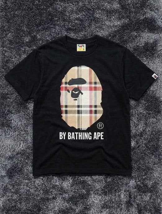 Футболка Bape.   . — 1