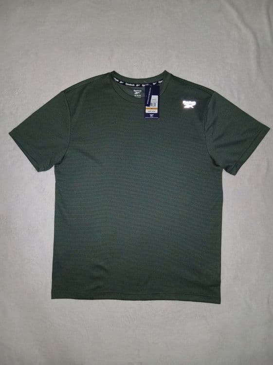 Из США, спортивная футболка бренда "Reebok" (MADE IN CAMBODIA) 180.000 — 2