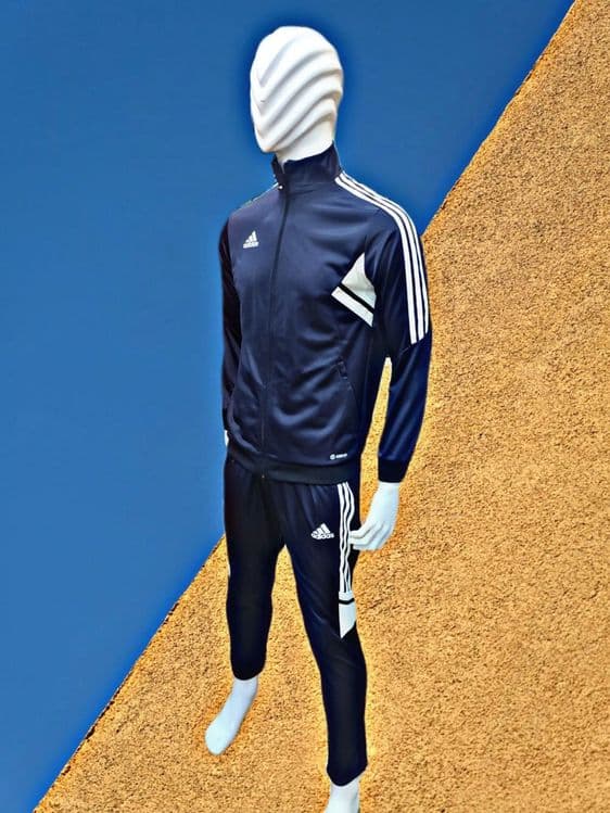 Sportivniy kostyum Adidas i Jako — 4