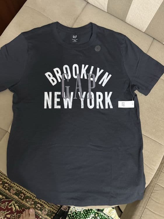 Мужсккая оригинал футболка от бренда GAP NY BROOKLYN — 1