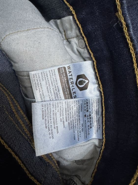 Мужская оригинал джинсы Levis (38/32) 502 TAPER STRETCH — 5
