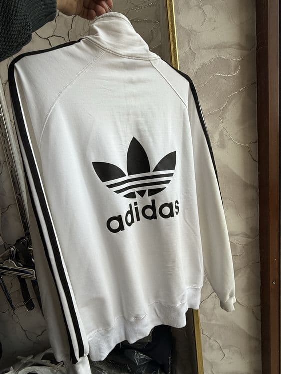 Adidas sportivkasi komplekt ishtoni bilan — 2