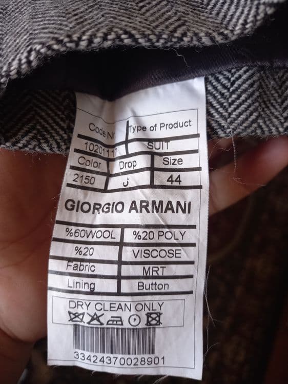 Пиджак от Giorgio Armani — 6