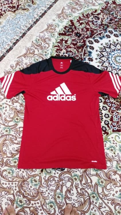 Kareyski tozza brend yozgi futbolkalar — 8