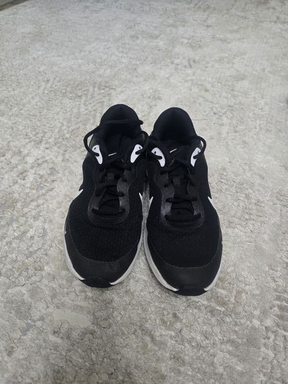 Кроссовки Nike в хорошем состоянии — 2
