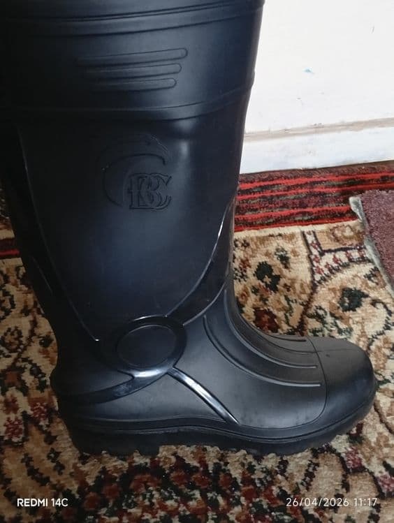 Rezina etiklar.. — 3