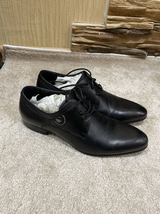 Продам мужские кожаные туфли 39 размер — 6
