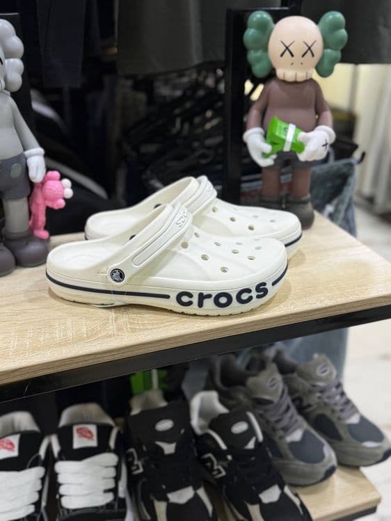 Летние шлепанцы Crocs — 2