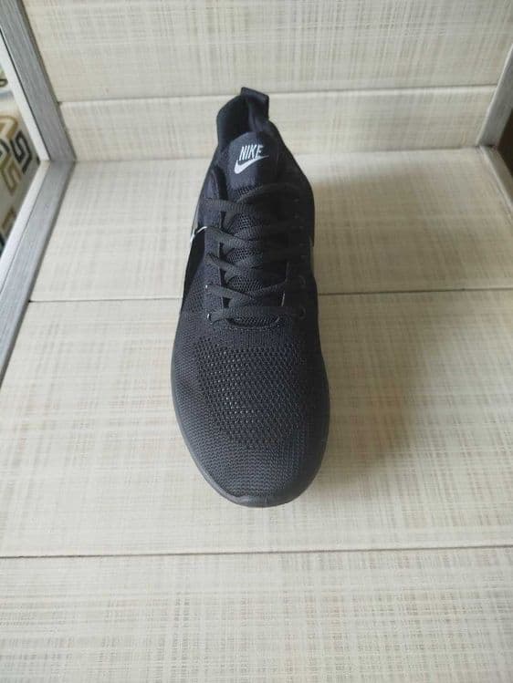 Продаю  новые  отличные кроссовки NIKE  р 43 звоните смело — 2