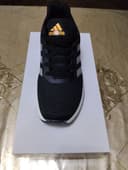 Adidas krasofka Vetnamda ishlab chiqarilgan