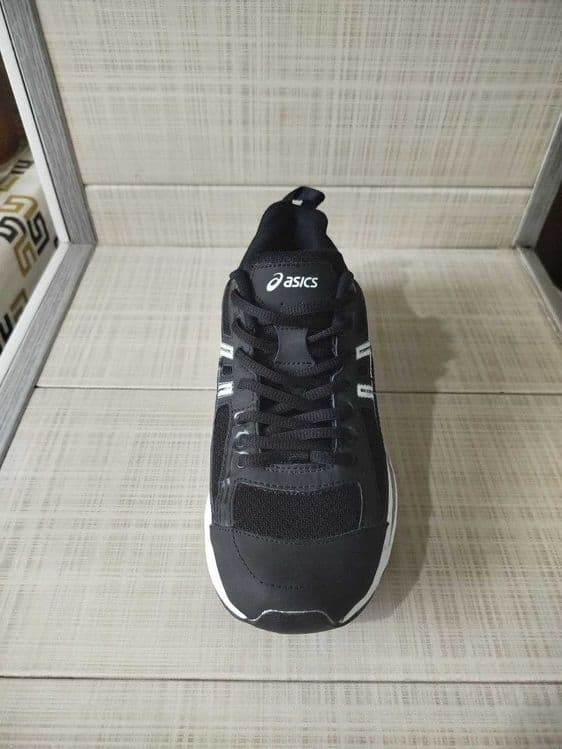 продаю отличные кроссовки  Asics  р 43 звоните смело — 2