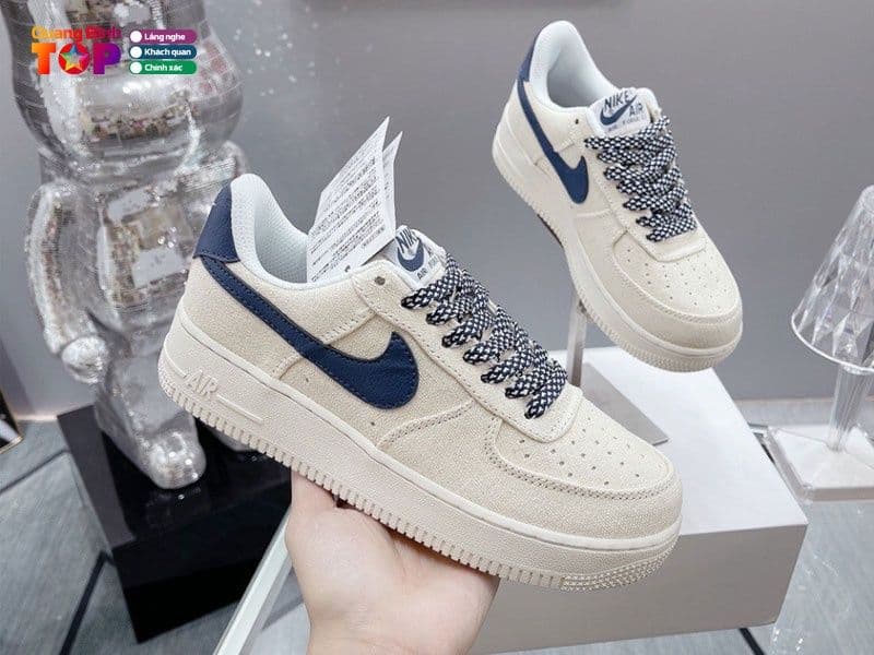 Nike Air Force 1 — 8