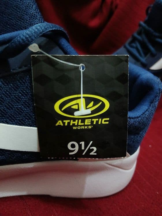Из США, кроссовки Athletic Works Basic Running (original) — 7