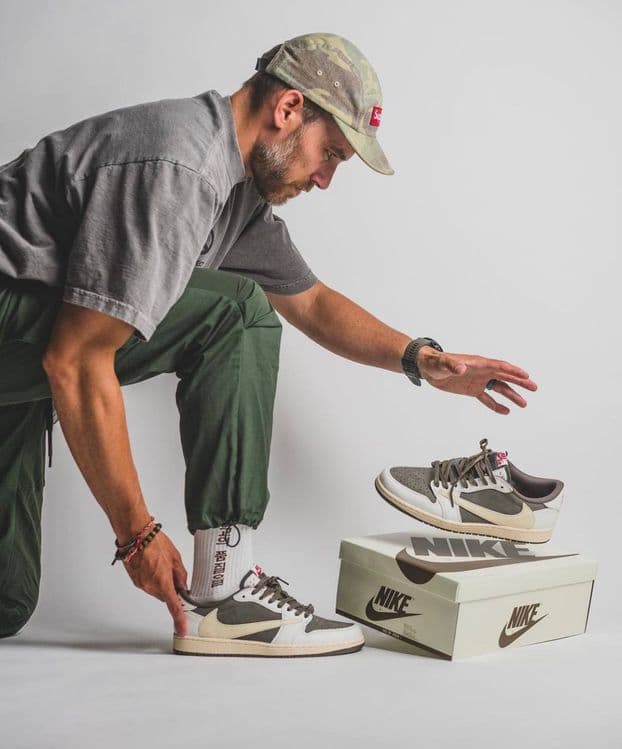 Кроссовки Air Jordan 1 Travis Scott — 6