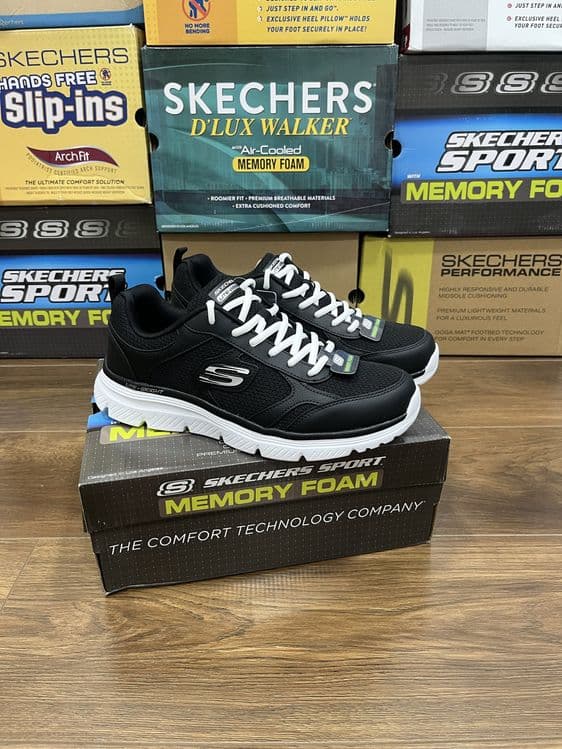 Мужские кроссовки от Skechers — 1