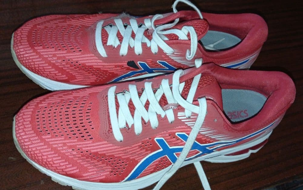 Кроссовки Asics 46 размер — 2