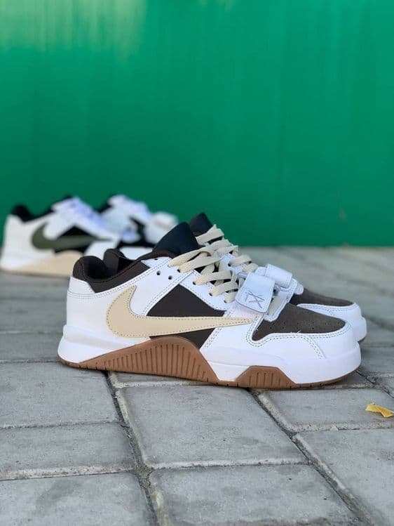 Nike Jordan x Travis Scott — 2