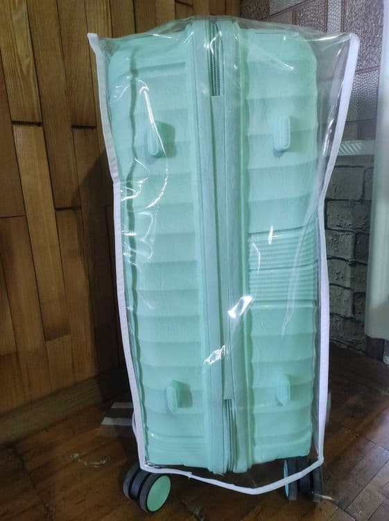 СРОЧНО продам НОВЫЙ чемодан — 2