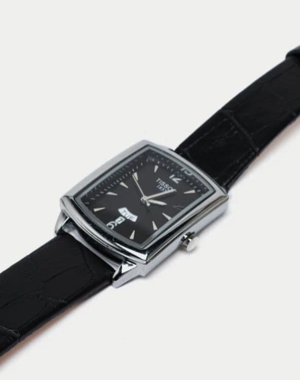 TISSOT наручные часы — 2